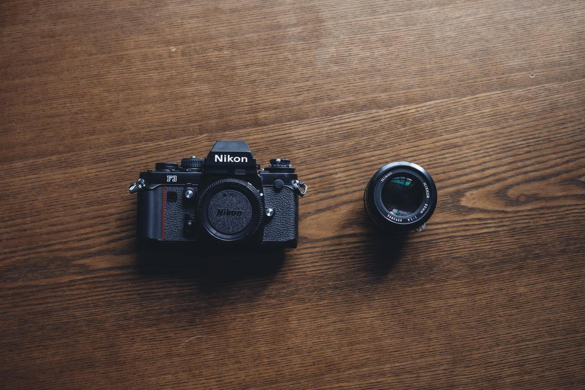 最も安い販売  F3　レンズ50mm Nikon デジタルカメラ